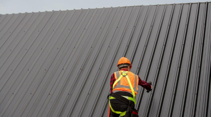 Expert top industrial roofings services in Buckland, OH